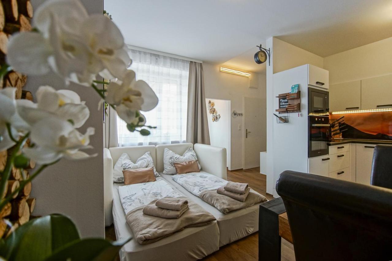 Auszeit Steiraland 8 Mit Ueberdachten Balkon Und Parkplatz Leoben  Exterior photo